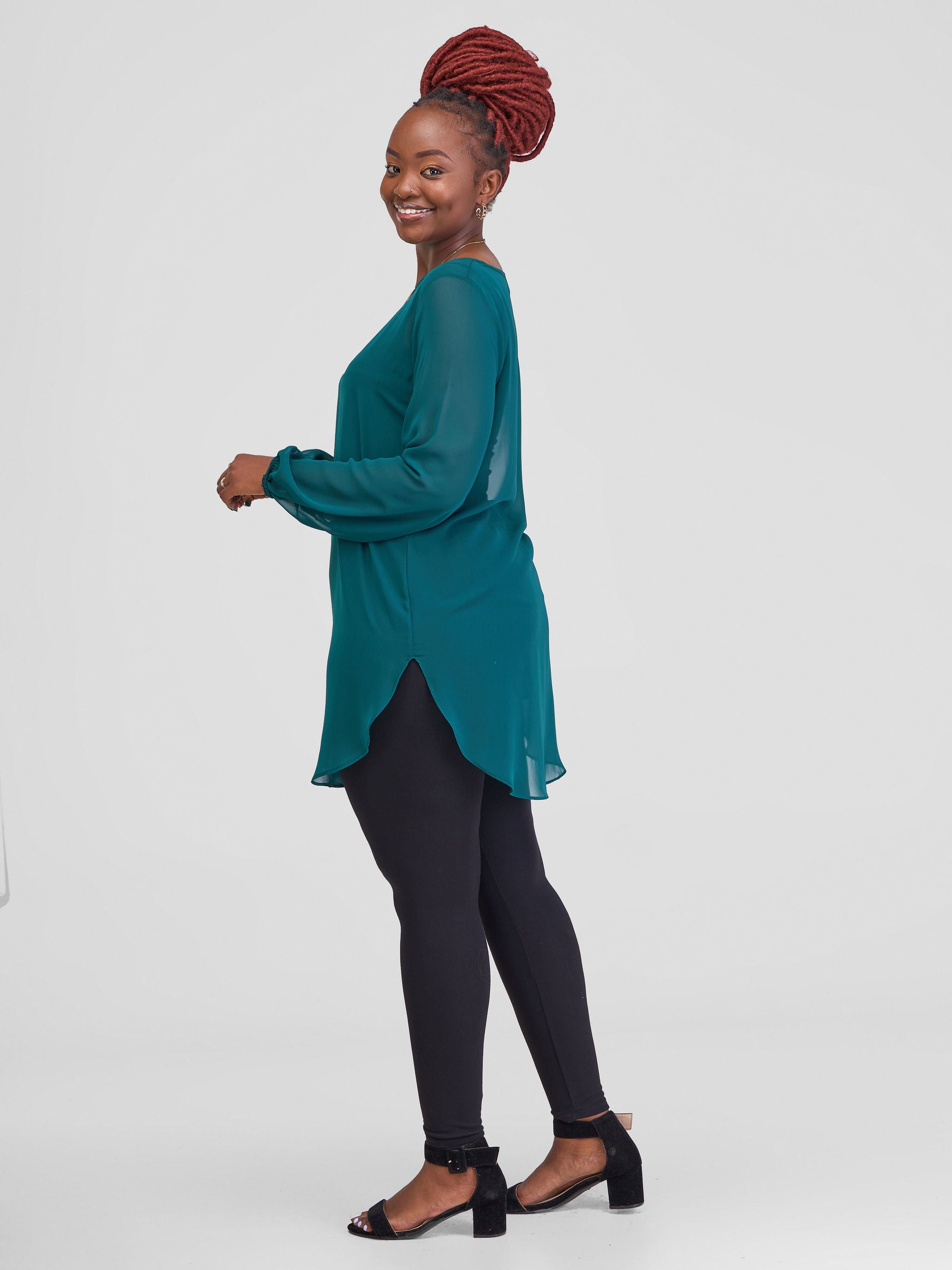 Vivo Basic Tsavo Scalloped Chiffon Top - Dark Green