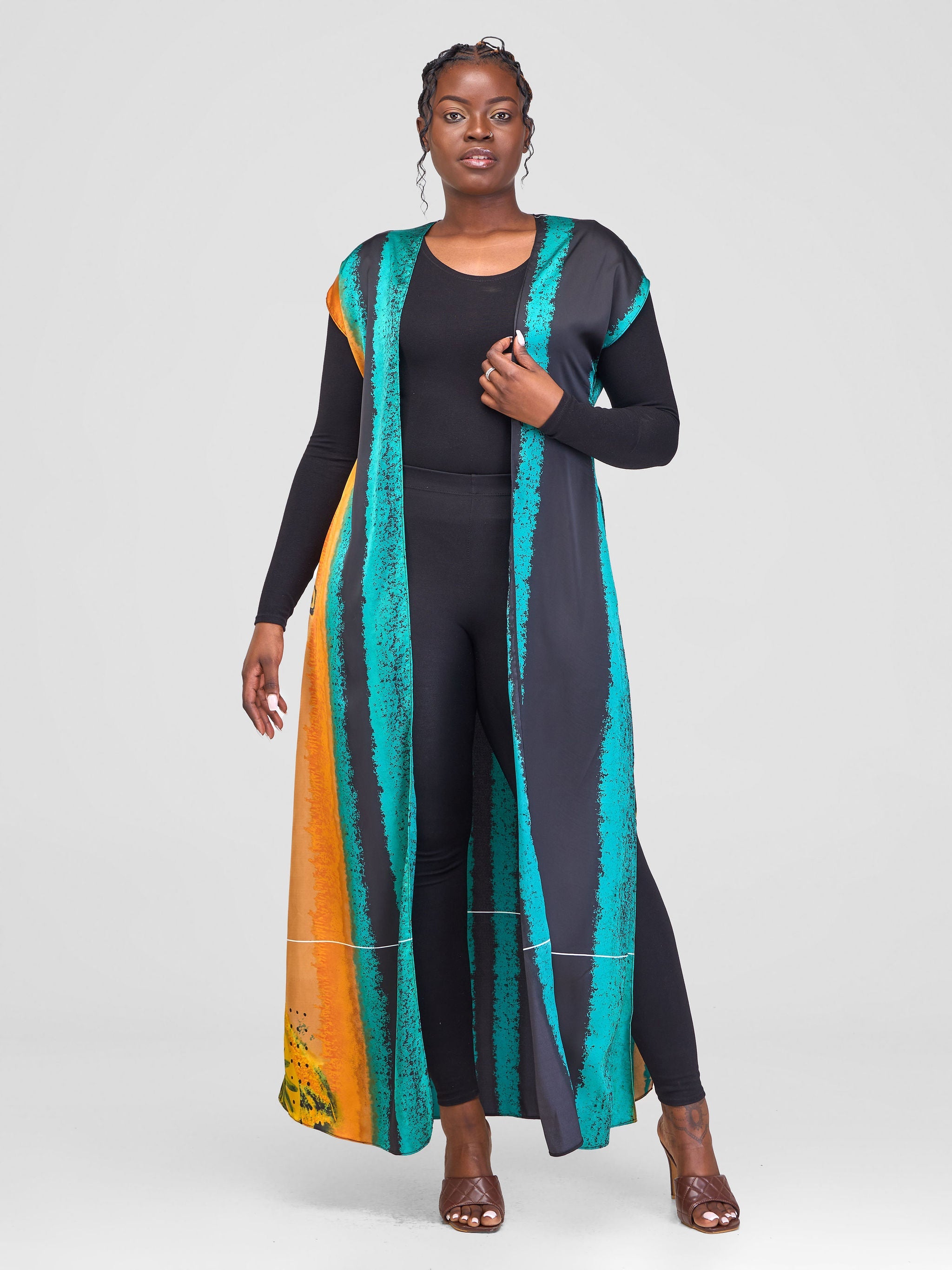 Vivo Sawari Drop Shoulder Maxi Kimono - Green / Black Print